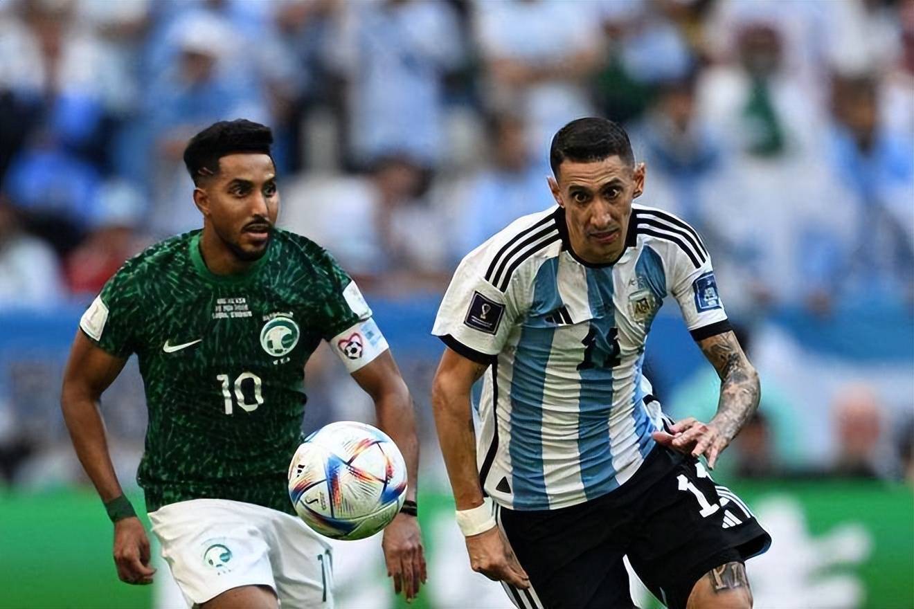 克罗托内胜券在握，实力碾压对手