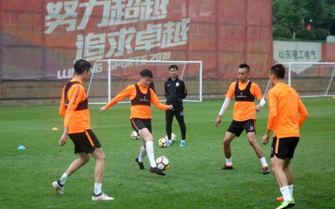 山东鲁能客场告捷，连续取得胜利的简单介绍