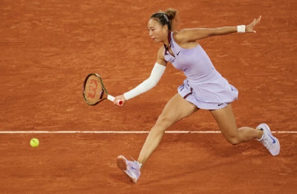 汉堡对阵克雷泽，展开激烈交锋