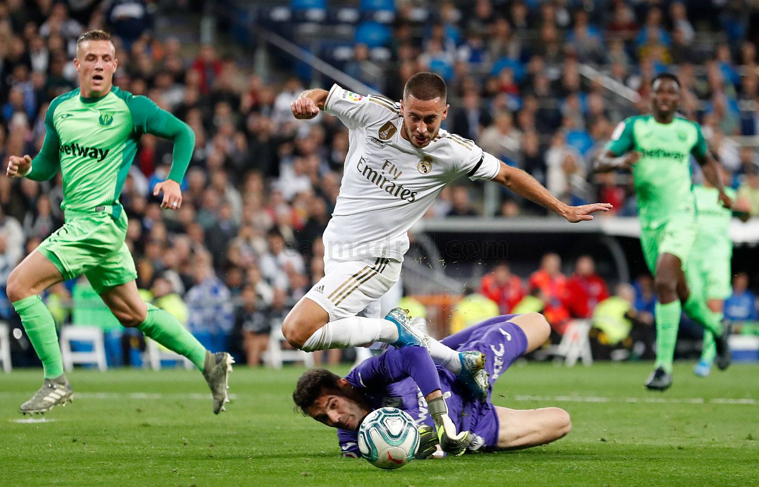 包含莱加内斯球员被选为本赛季MVP的词条 包含莱加内斯球员被选为本赛季MVP的词条