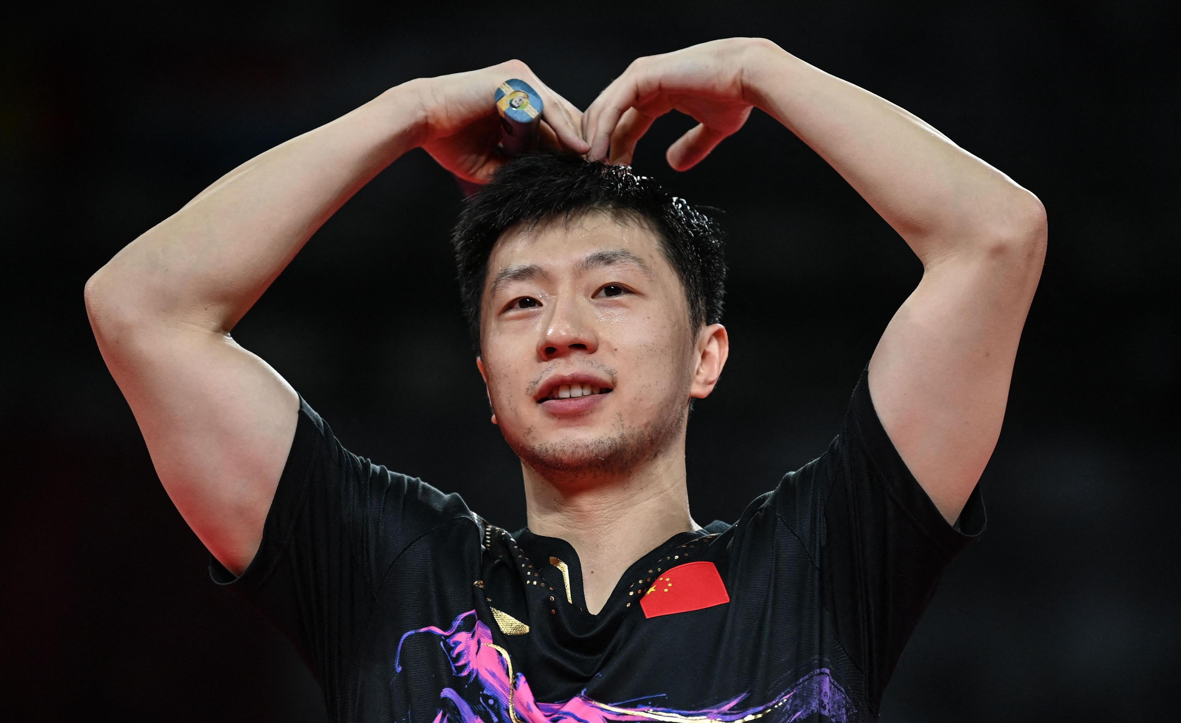 运动员在场上表现出色得到赞誉 运动员在场上表现出色得到赞誉