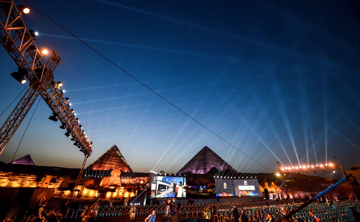 九游体育在线登录-喀麦隆队迎战卫冕冠军，球员备战有压力