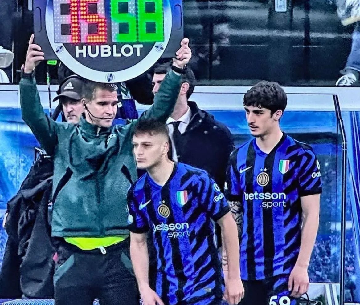 拜仁横扫对手,凭借优势轻松晋级 拜仁横扫对手,凭借优势轻松晋级