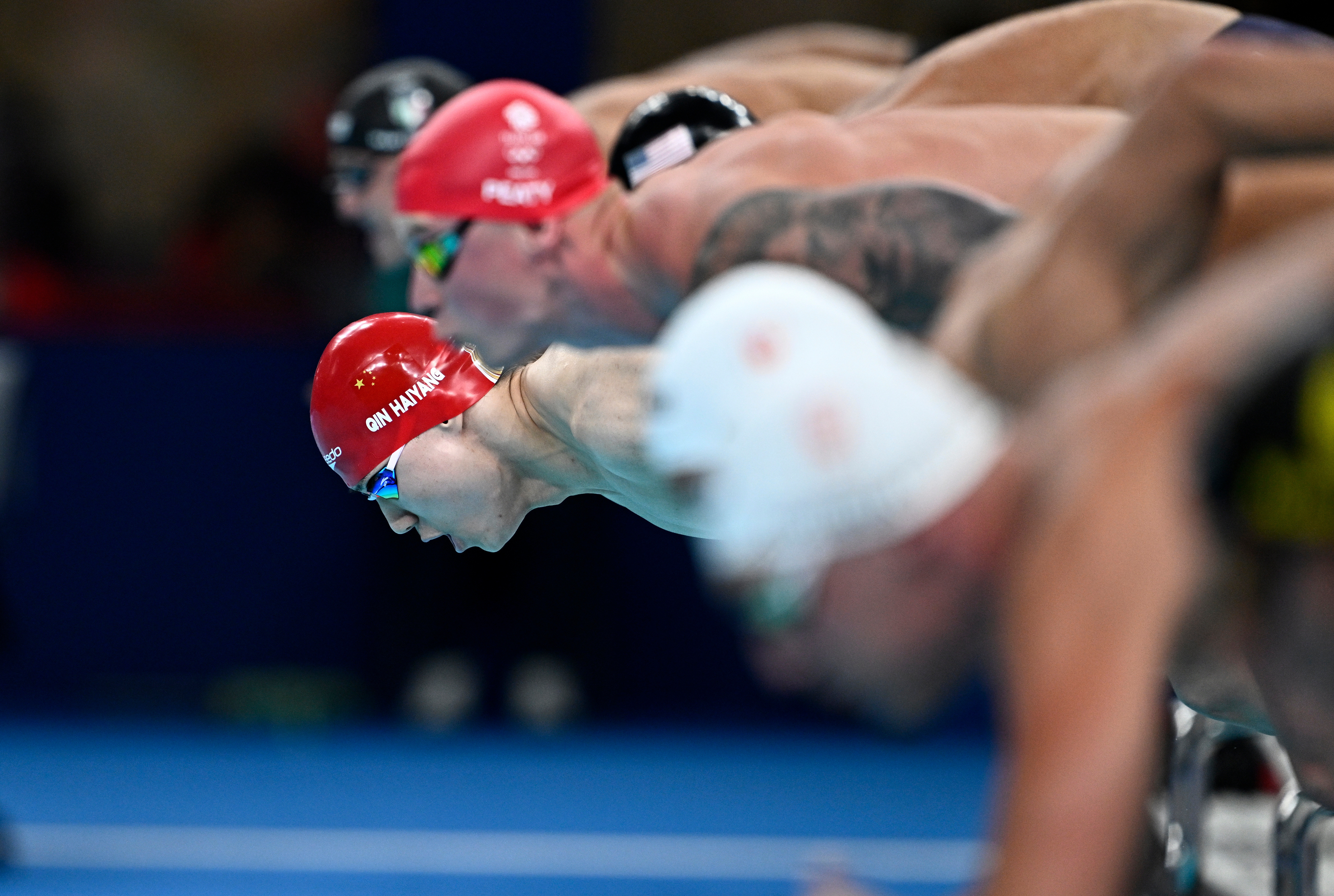 荷兰选手在游泳比赛中勇夺金牌 荷兰选手在游泳比赛中勇夺金牌