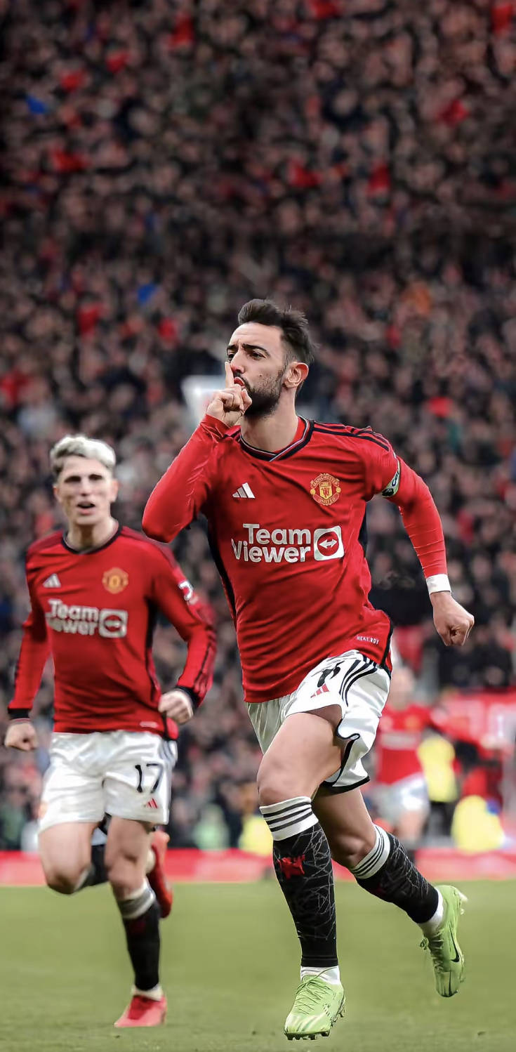 利物浦客场告捷,扩大领先优势 利物浦客场告捷,扩大领先优势