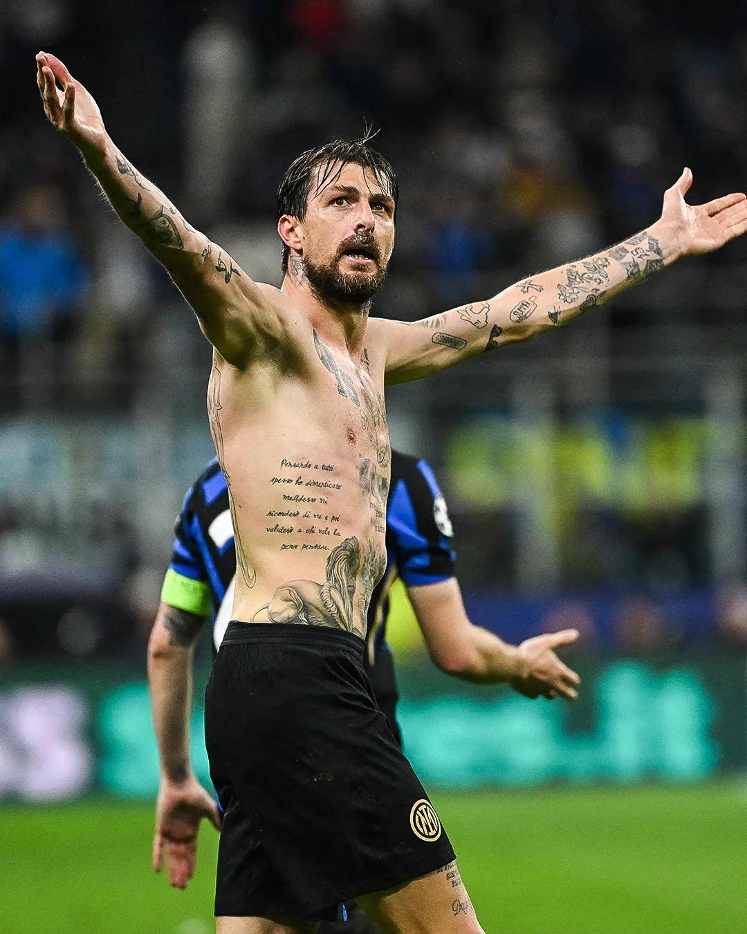 萨索洛获胜在手变腿,国米伤逆转客场的简单介绍 萨索洛获胜在手变腿,国米伤逆转客场的简单介绍