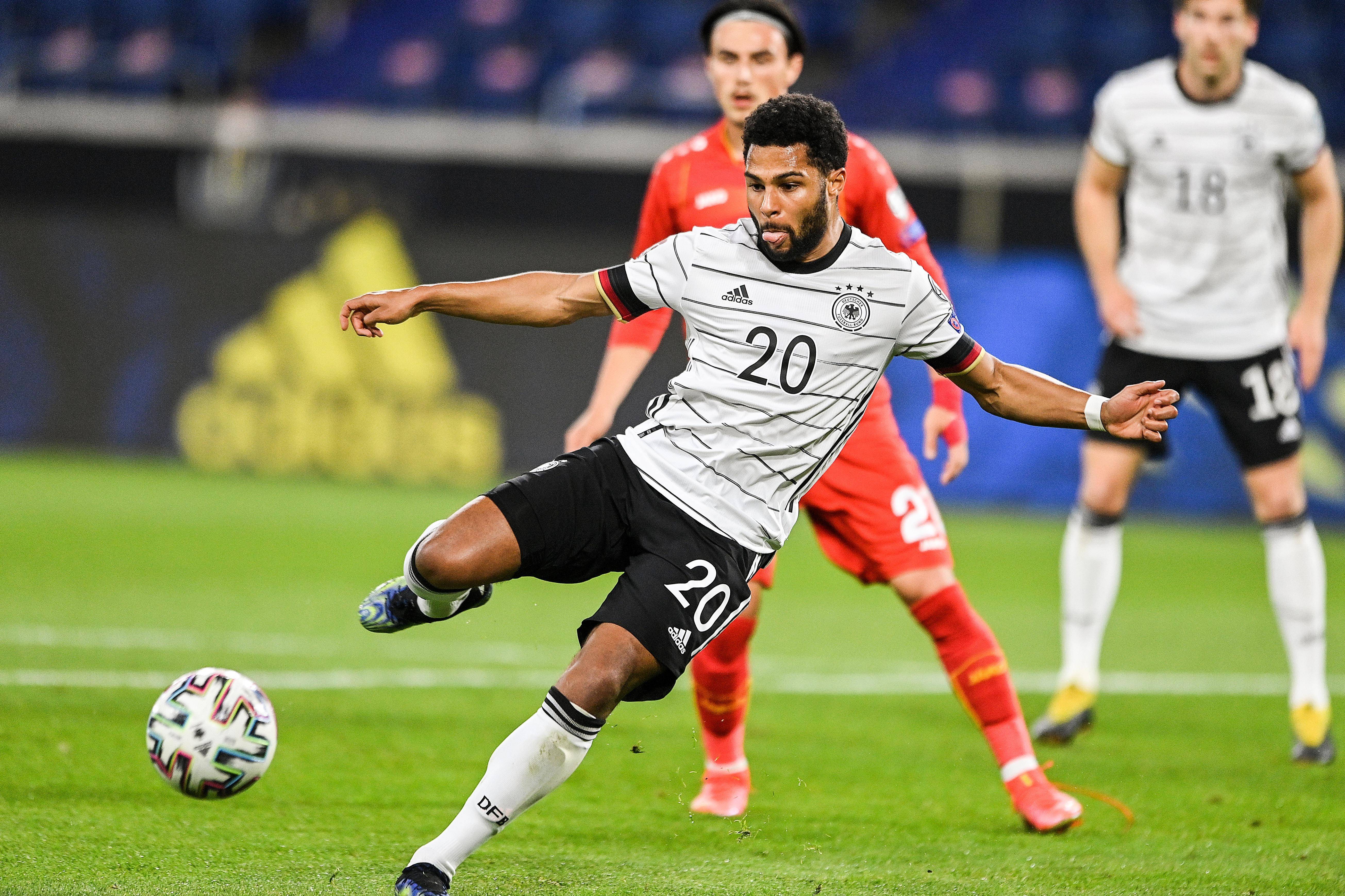 关于尼日利亚队实现连胜,欧洲杯预选赛跻身前列的信息 关于尼日利亚队实现连胜,欧洲杯预选赛跻身前列的信息