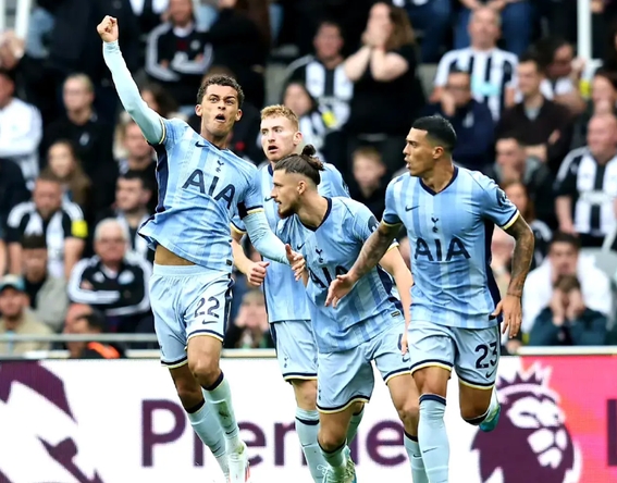 包含热刺遭遇失利,客场惨败降低英超争冠希望的词条 包含热刺遭遇失利,客场惨败降低英超争冠希望的词条