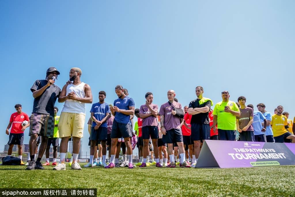 紧张备战！球队教练组全力打造扎实战术体系的简单介绍