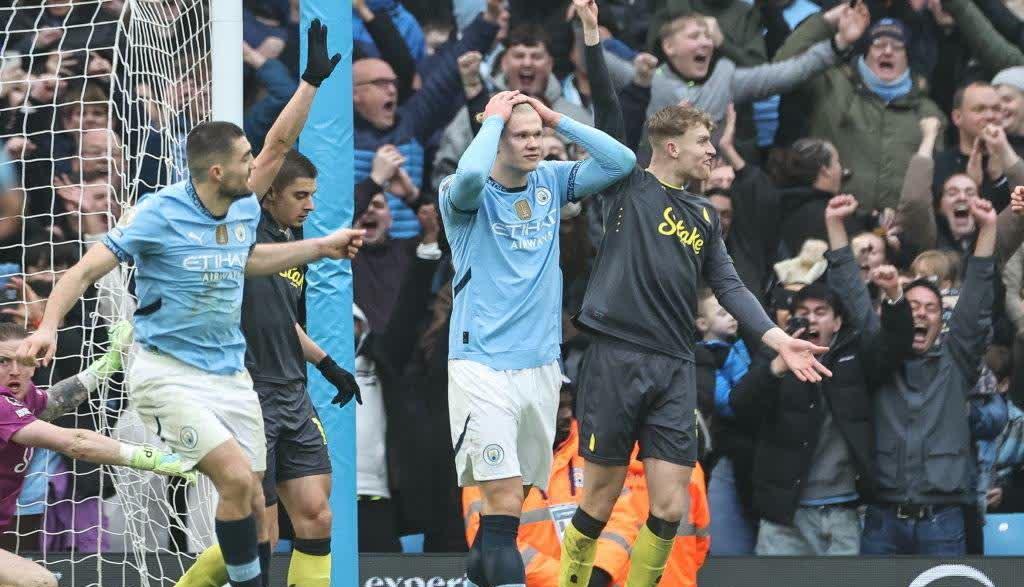 曼城豪取主场胜利,埃弗顿陷低谷的简单介绍 曼城豪取主场胜利,埃弗顿陷低谷的简单介绍