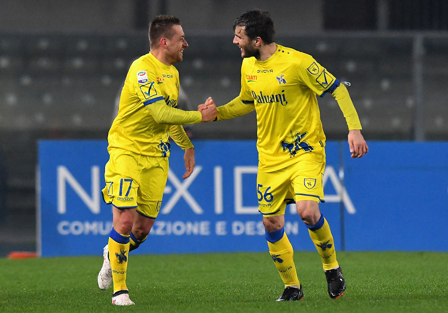 九游体育在线登录-克罗托内主场逼平切沃，保持保级希望的简单介绍