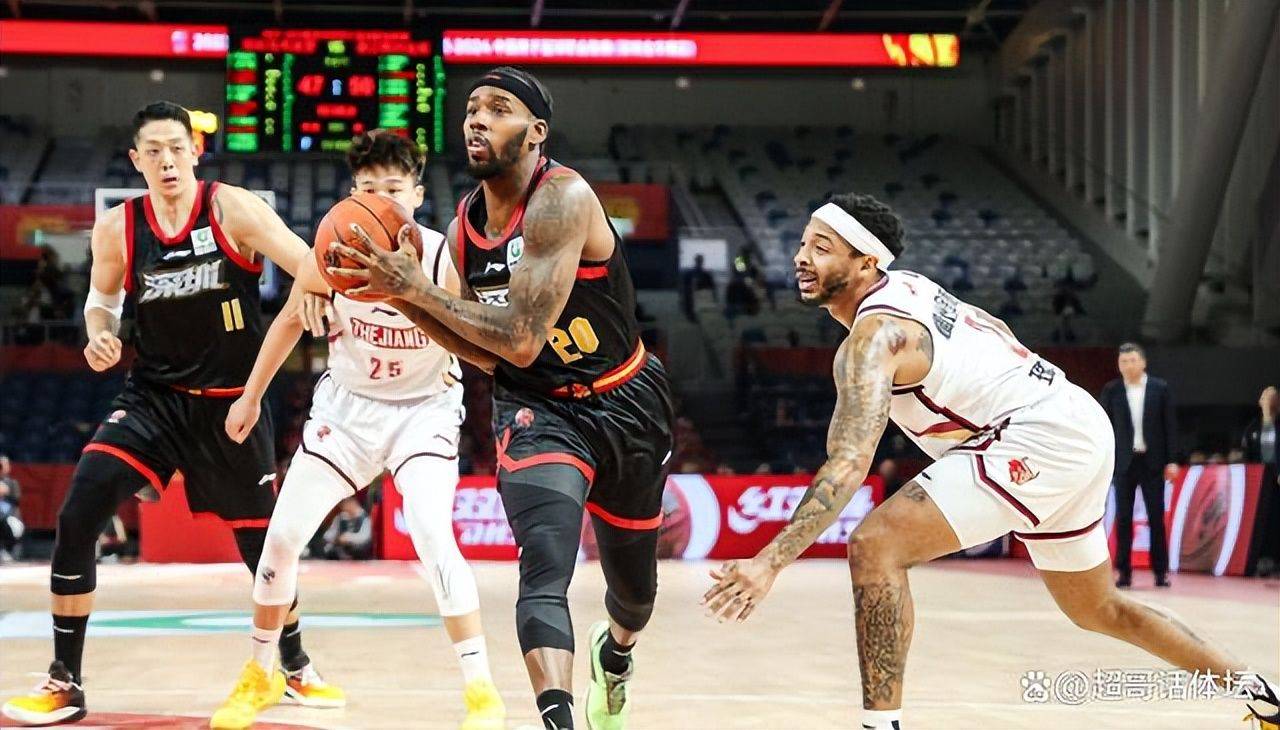 九游体育亚洲官网-罗马客场惜败，连胜纪录被终结