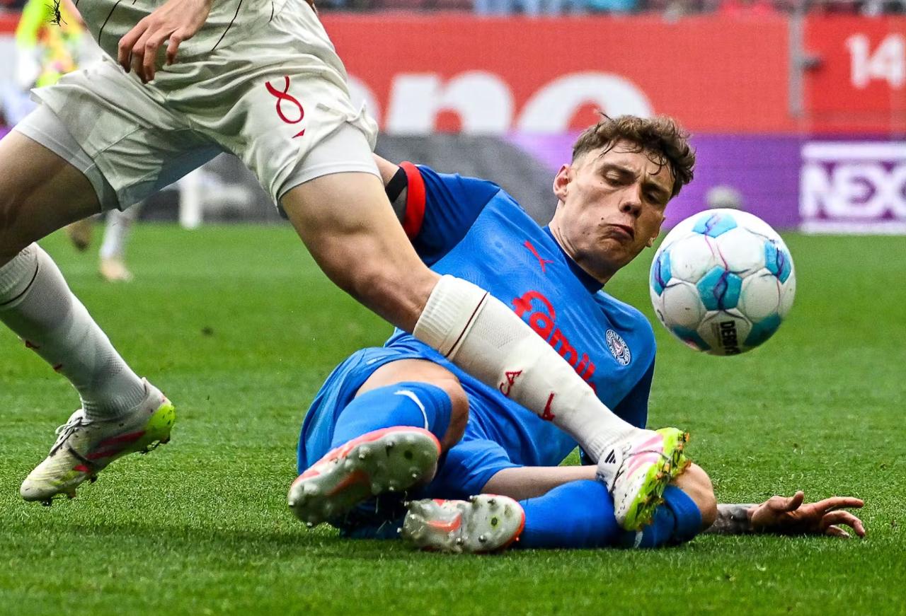 包含汉堡主场告负,球队排名继续下滑的词条 包含汉堡主场告负,球队排名继续下滑的词条